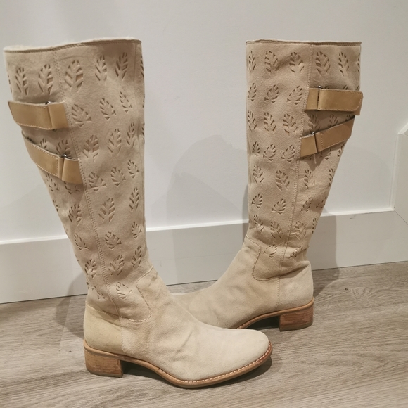 Timberland suede knee high boots. Like new - Picture 9 of 16